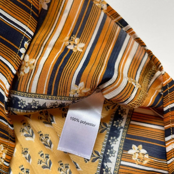 Maurices Mustard Yellow Patterned Contrast Flutter Sleeve Blouse Small Women’s - Picture 9 of 10